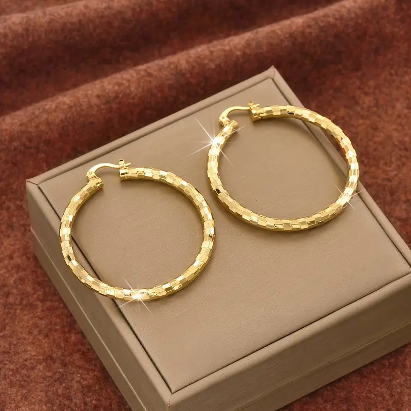 📢📢50 % DE RÉDUCTION !! ⏰Créoles Texturées Minimalistes pour Femme – Bijoux Ronds Statement