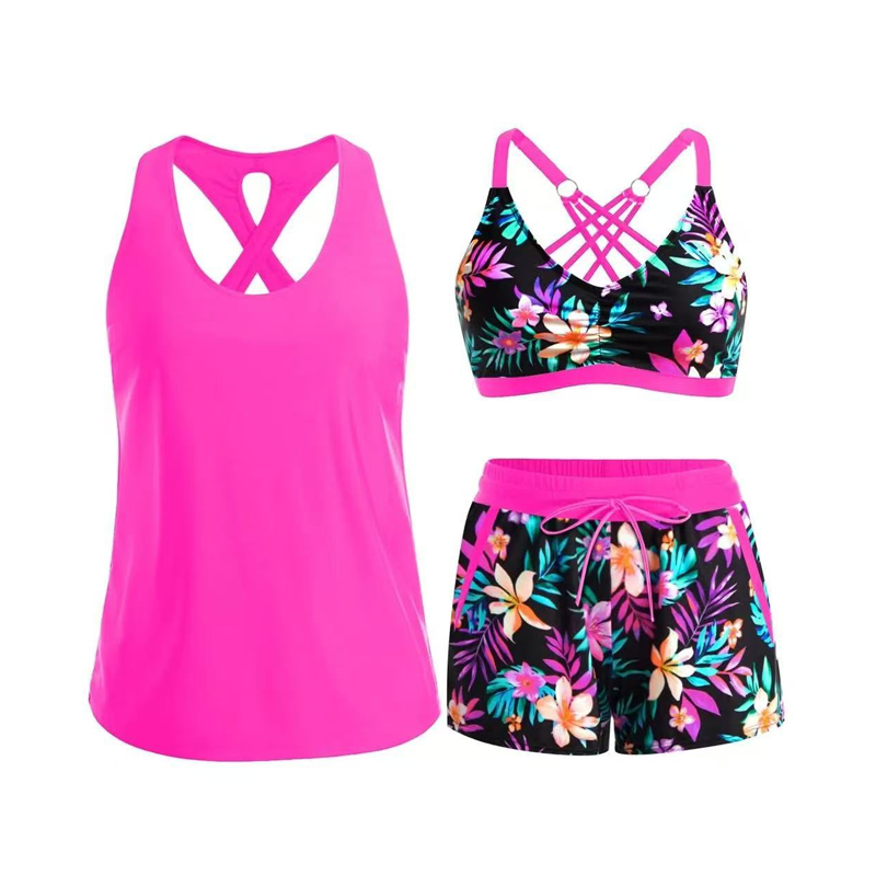 🌸🦋✨ -50% ! Ensemble tankini élégant – Coupe flatteuse, imprimé tendance.