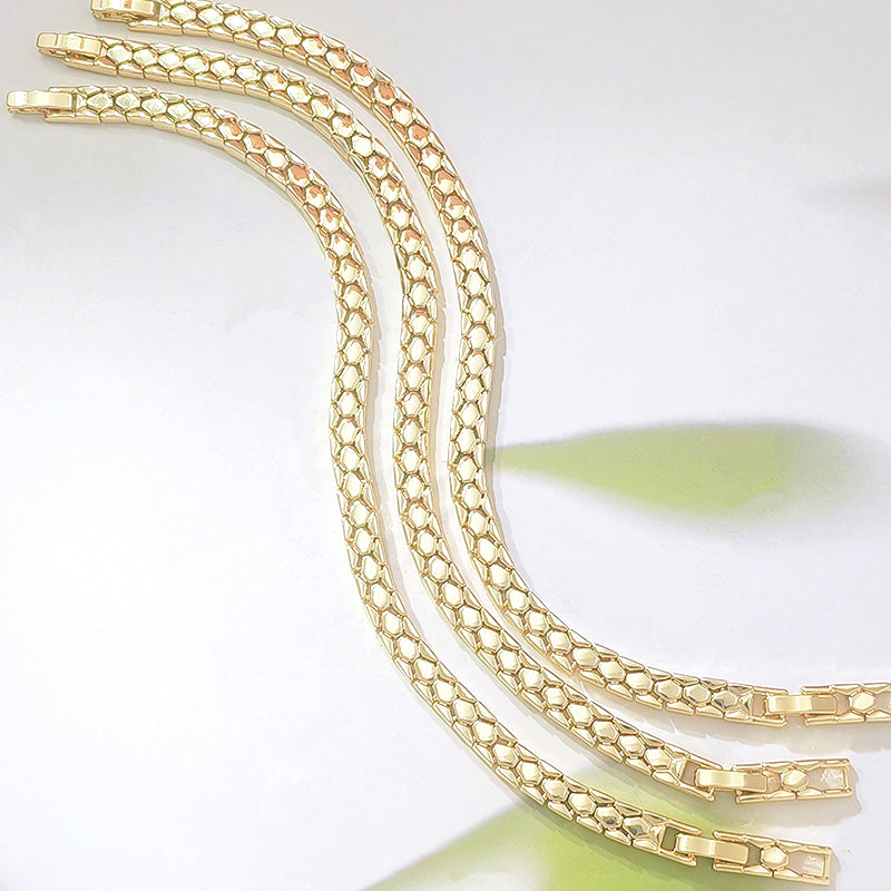 📢📢40% DE RÉDUCTION !! ⏰ Bracelet Chaîne Or Élégant Femme – Alliage Doré – Motif Écailles de Serpent & Léger for Quotidien