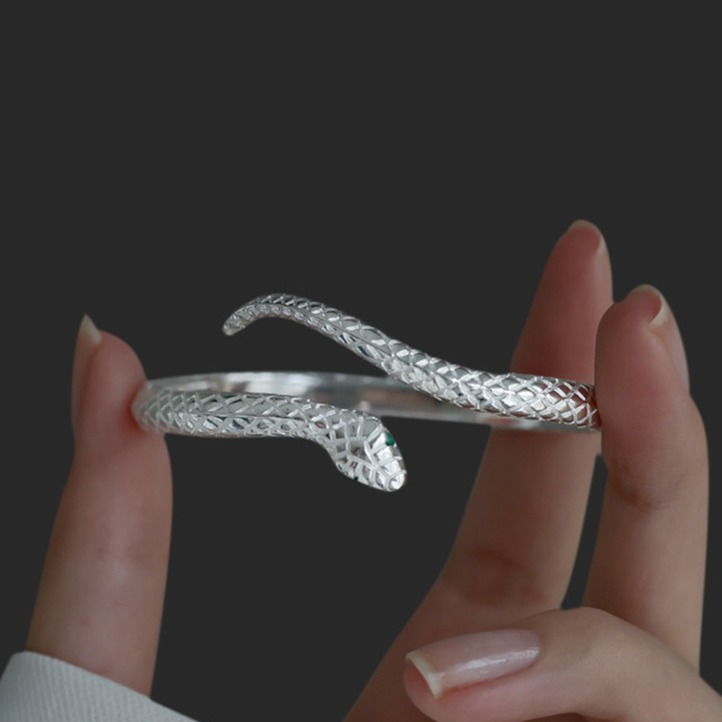 📢📢40% DE RÉDUCTION !! ⏰ 🐍 Bracelet Jonc Serpent Vintage – Manchette Ouverte Réglable avec Écailles Texturées & Yeux Verts ✨
